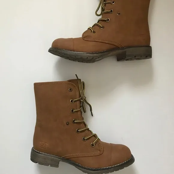 🍁 Cute boots 🍁