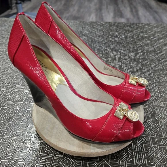 🐢 Michael Kors Hamilton Red Wedges Women's 6.5M LIMITED EDITION