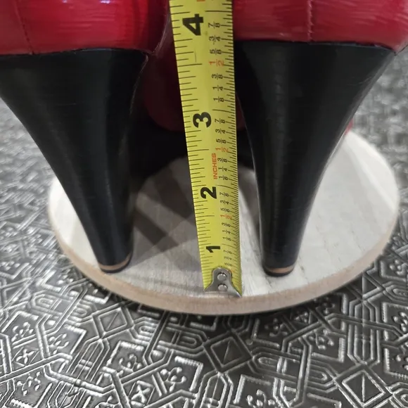 🐢 Michael Kors Hamilton Red Wedges Women's 6.5M LIMITED EDITION