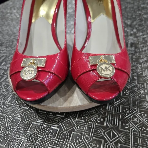 🐢 Michael Kors Hamilton Red Wedges Women's 6.5M LIMITED EDITION