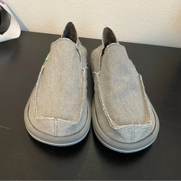 ~ New Sanuk Gray Casual Slip-On Canvas Shoes