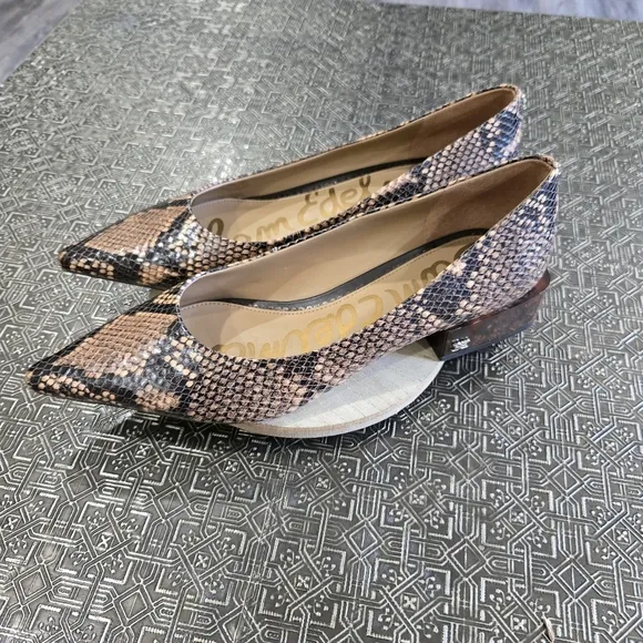 🐢 Sam Edelman Women's Snake Skin Shoe. Size 10 1.5&quot; Heel