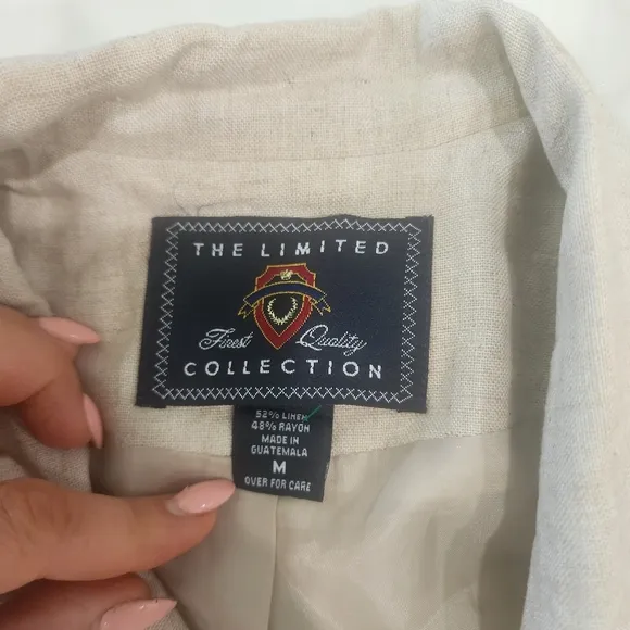 [ The Limited FINEST QUALITY COLLECTION] Women's oversized M button up Blazer🩷