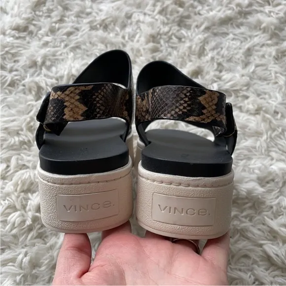 🆕 Vince Platform Sandals‎