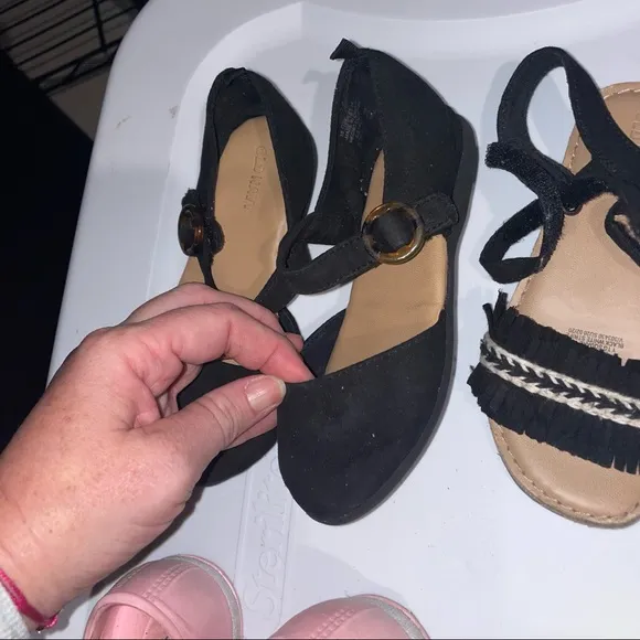 4 pairs of toddler girls size 10 shoes!