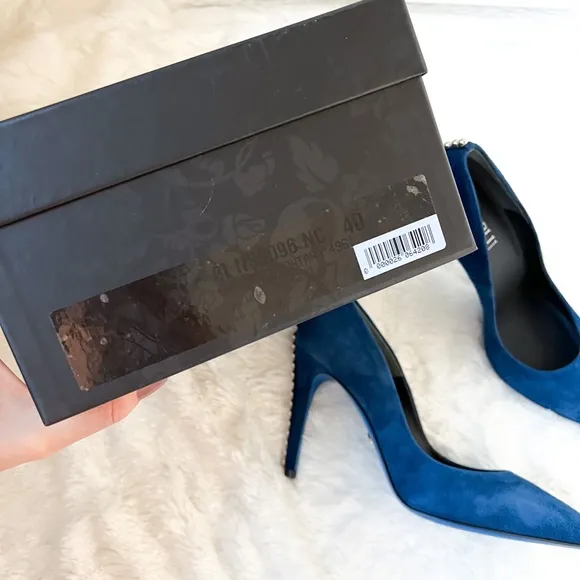 $499 Loriblu Italy Suede Blue Pumps Metal Accents High Heels Pointy Toe 40IT