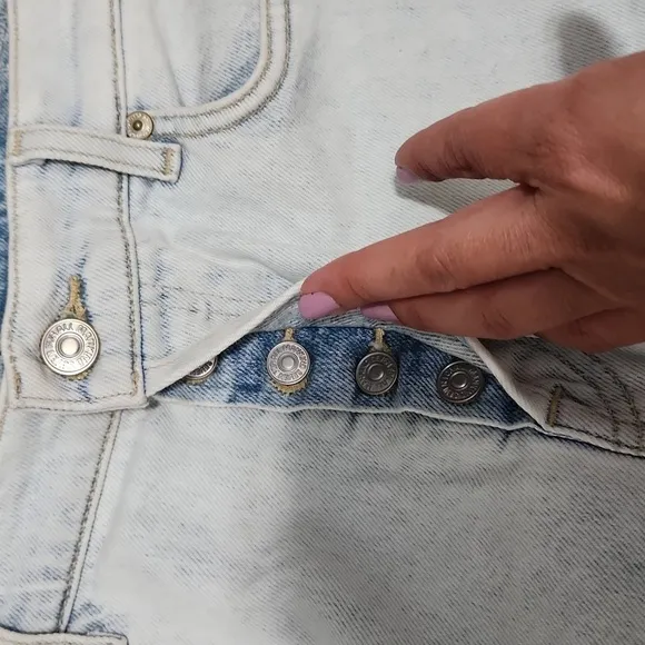 7 for all mankind josefina skinny boyfriend button fly light washed size 29