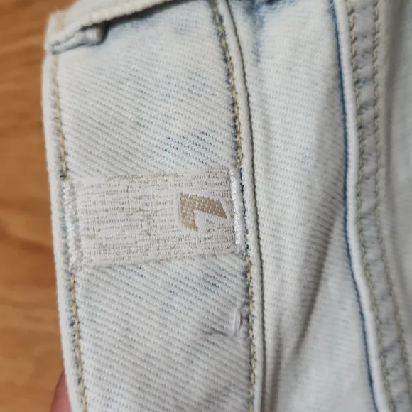 7 for all mankind josefina skinny boyfriend button fly light washed size 29