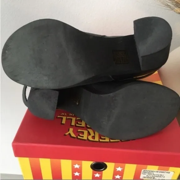 7.5 Jeffrey Campbell France Boots