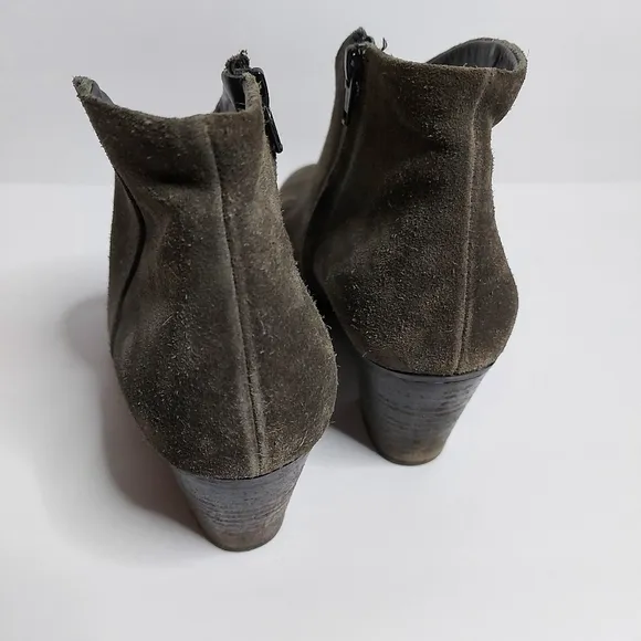 𝅺9.5 Paul Green brownish/gray booties