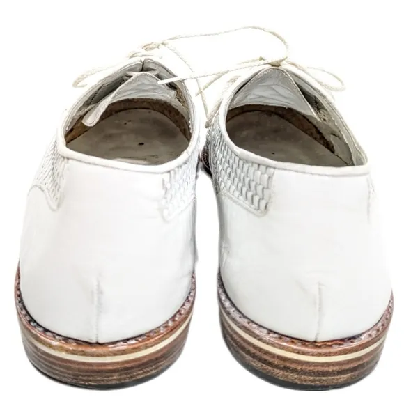 A. Testoni Luxury White Woven Oxford