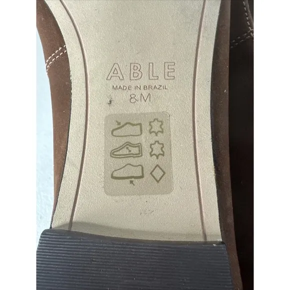 ABLE Lizbeth pointed Toe SZ 8M Brown leather closet, staple quiet luxury