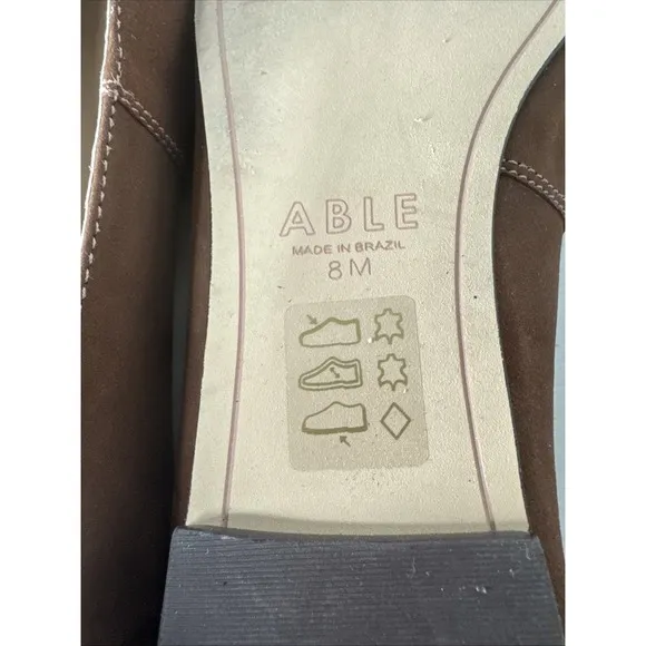 ABLE Lizbeth pointed Toe SZ 8M Brown leather closet, staple quiet luxury