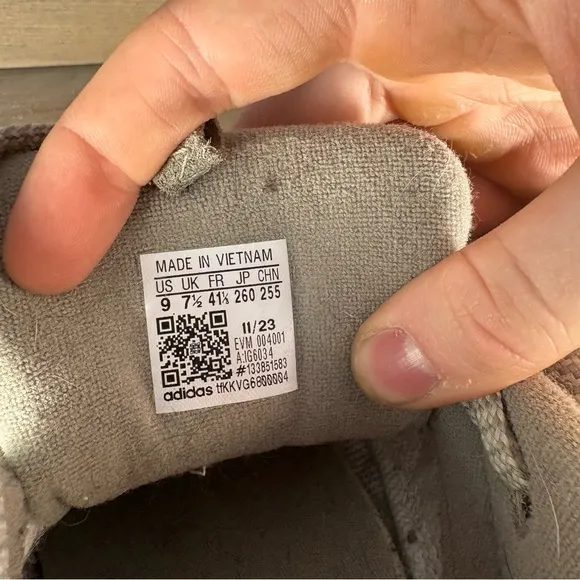 adidas adimatic womens size 9 shoes gray athletic chunky skate sneakers