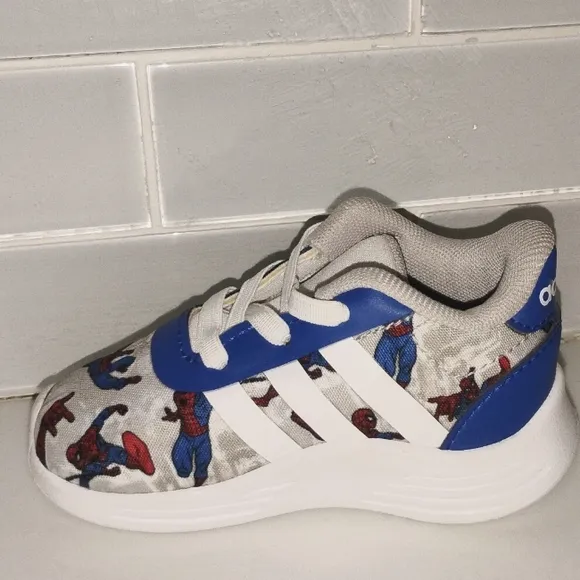 Adidas Kids Spider-Man Lite Racer 2.0 size 4K