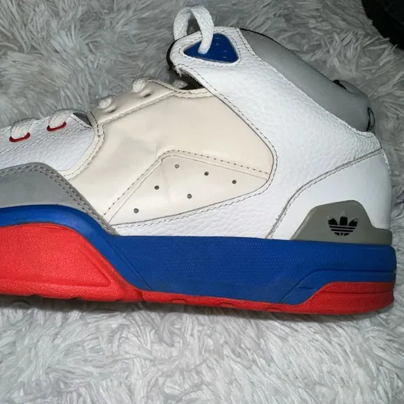 Adidas Mens Size 12 Mid Top White Blue Red Basketball Sneakers
