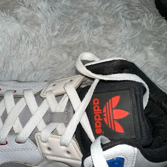 Adidas Mens Size 12 Mid Top White Blue Red Basketball Sneakers