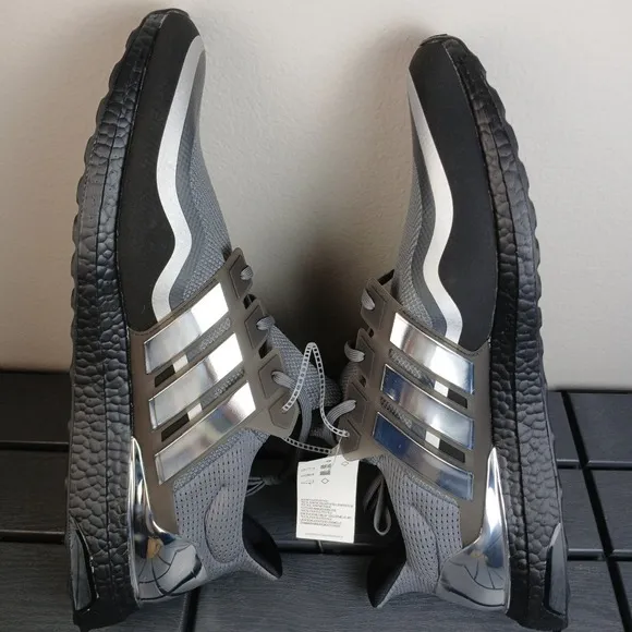 Adidas Men's UltraBoost MTL Grey Silver Metallic Running Shoes Sz. 18 EG8103 -NA
