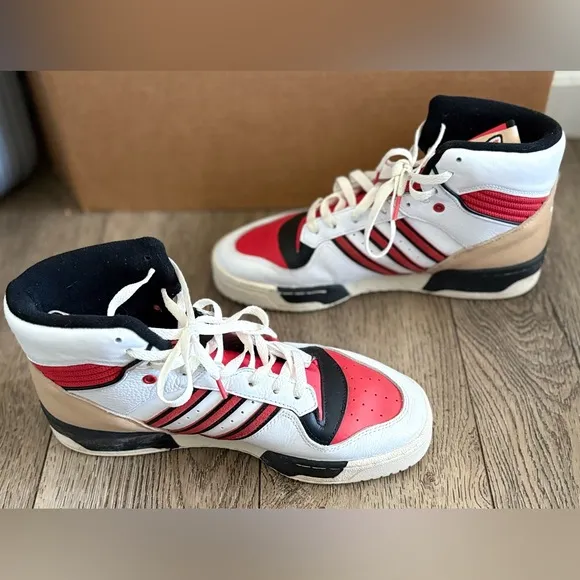 Adidas originals Rivalry Hi high Men's Sneaker Leather FZ6332 Basketball 10.5