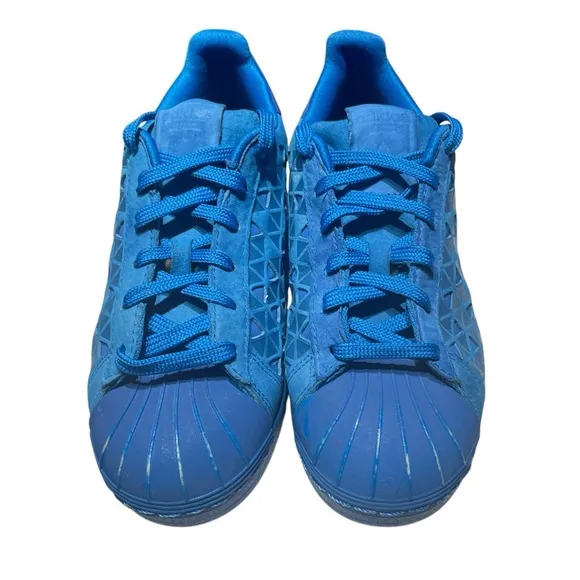 Adidas shell toes RARE SHOES! Men's blue suede with triangle designs Size 5