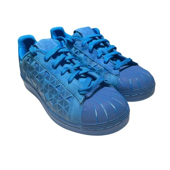 Adidas shell toes RARE SHOES! Men's blue suede with triangle designs Size 5