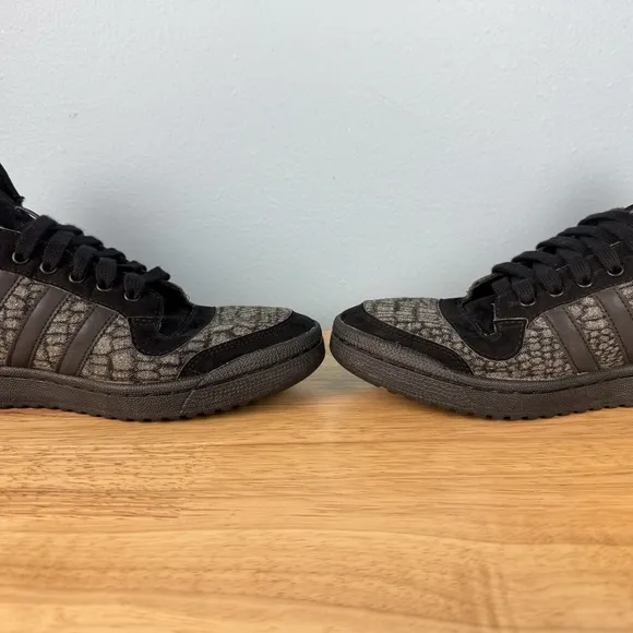 Adidas Top Ten Men's 12 Gray Snake Reptile Skin High Top Athletic Shoes Sneakers