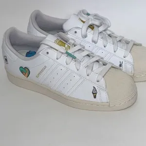 Adidas Women's White Superstar J GY7490 Lace Up Sneaker Shoes Size 5.5