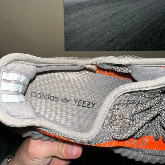Adidas  Yeezy Boost 350 V2 men’s 10