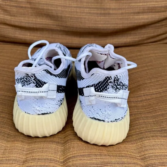 Adidas Yeezy Boost 350 V2 Zebra White Black Red Stripe Shoes 11.5