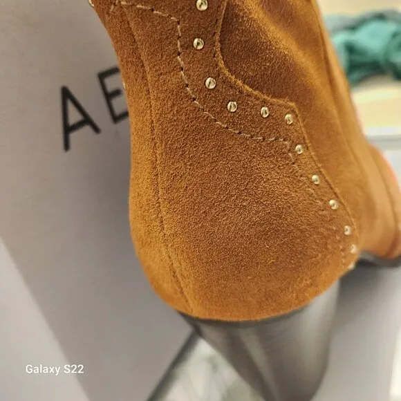 Aerosoles &quot;Lazu&quot; Tan Suede/Leather Boots. NIB. Size 12. Host pick.