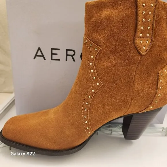 Aerosoles &quot;Lazu&quot; Tan Suede/Leather Boots. NIB. Size 12. Host pick.