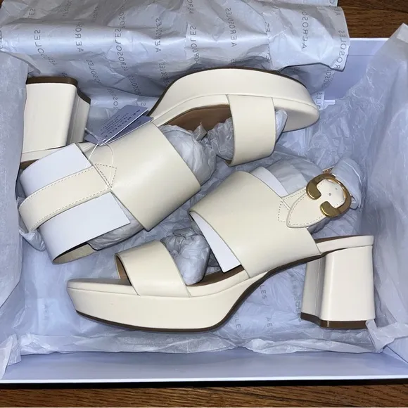 AEROSOLES Camera Platform Sandals Eggshell White Leather Women’s Size 10