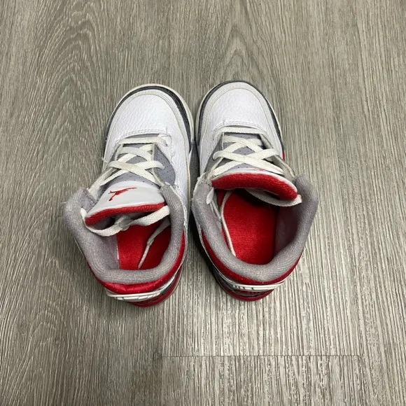 Air Jordan 3 Retro Fire Red TD Shoe Size 9c Red DM0968-160 Preowned