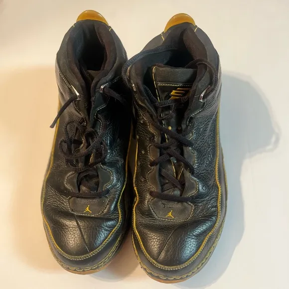 Air Jordan 61XTY Chris Paul - Papa Chilly 2007-2008 US Size 11 Black/Yellow OG