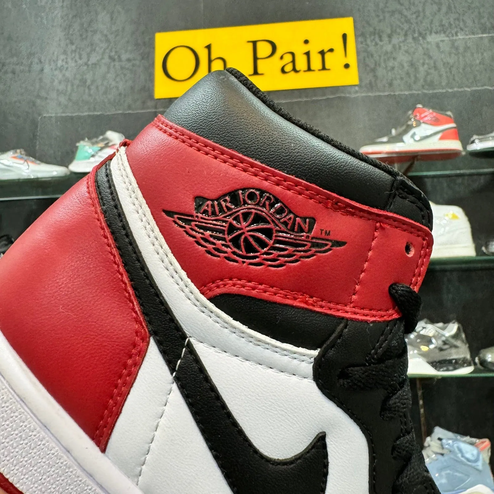 AJ 1 Retro Black Toe High (Dot Perfect)