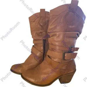 Aldo Boots size 8