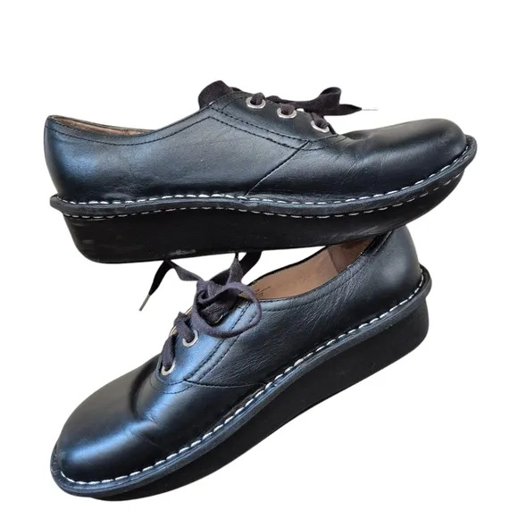 Alegria Black Leather Oxfords 39