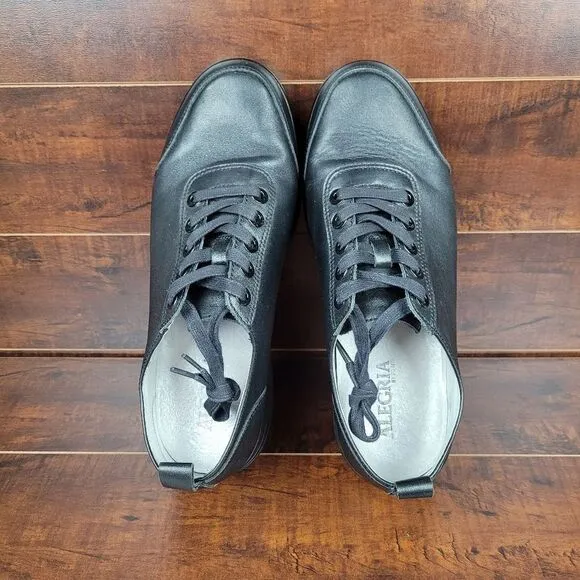 Alegria Stretcher Black Tumbled Leather Lace-Up Sneaker EU 44 (US Mens Size 11)