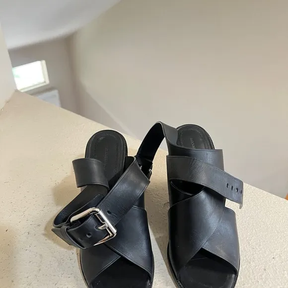 Alexander Wang Black Leather Elisa Wedge Platform Buckle Sandal Shoe Size 8