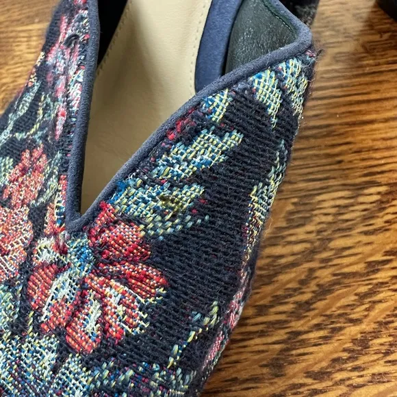 ALEXANDRE BIRMAN Georgia Brocade Mules Navy Floral Heeled Woven Tapestry 36.5
