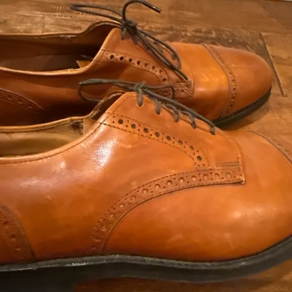 Allen Edmonds Benton cap toe oxford shoes size 10.5 D