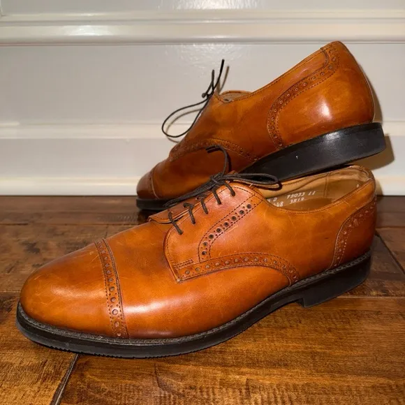 Allen Edmonds Benton cap toe oxford shoes size 10.5 D