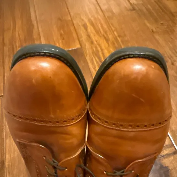 Allen Edmonds Benton cap toe oxford shoes size 10.5 D