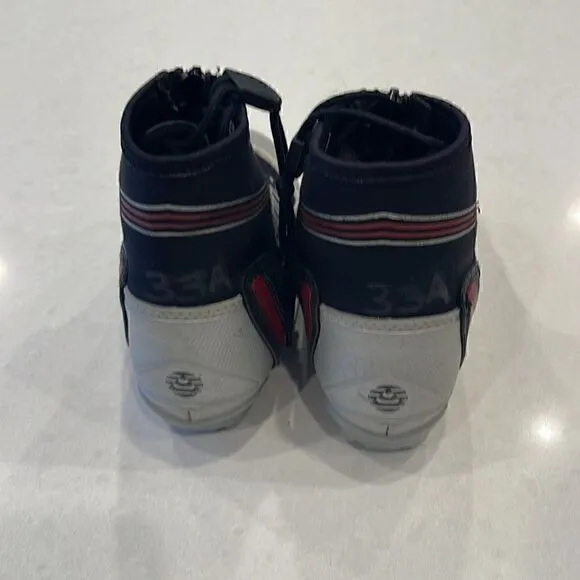 Alpina cross country boots kids youth size? 3.5 4, see measurements nnn binding.