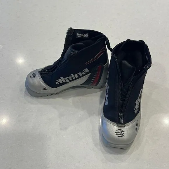 Alpina cross country boots kids youth size? 3.5 4, see measurements nnn binding.
