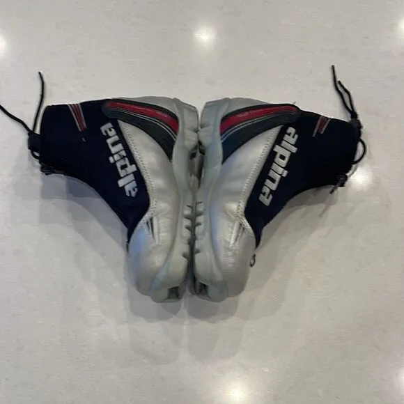 Alpina cross country boots kids youth size? 3.5 4, see measurements nnn binding.