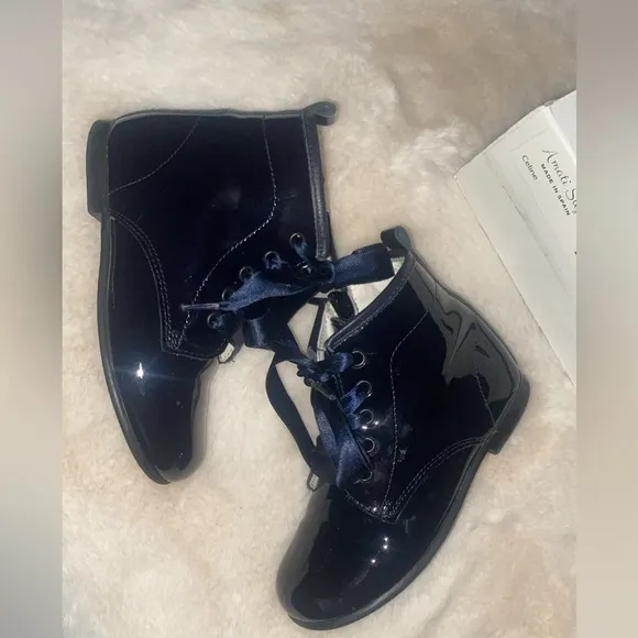 Amati Steps Celina Datk Navy boots for Girl