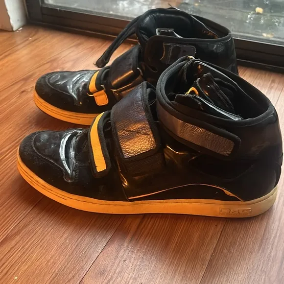 &quot;Dolce &amp; Gabbana Black and Yellow Shoes: Stylish Find on Poshmark&quot;