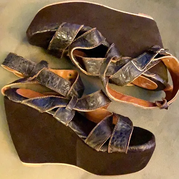 Anthropologie Gee WaWa Leather Platform Suede Wedge Shoes Sandals Women's Size 7