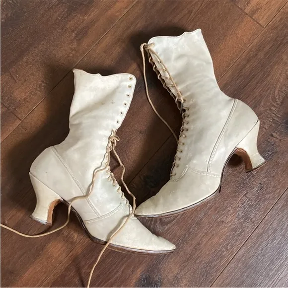 Antique Victorian Shoes Leather High Top Lace-Up Boots size 7